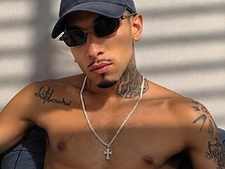 Sexy Sagaz